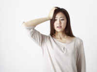 女性の薄毛の原因のひとつはホルモンバランスの乱れ